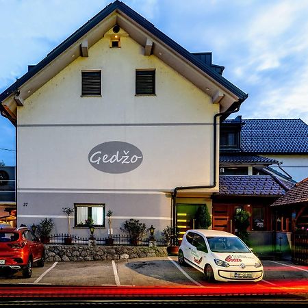 Gostilna In Prenocisca Gedzo Hotel โนโวเมสโต ภายนอก รูปภาพ