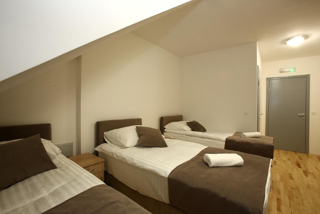 Gostilna In Prenocisca Gedzo Hotel โนโวเมสโต ภายนอก รูปภาพ
